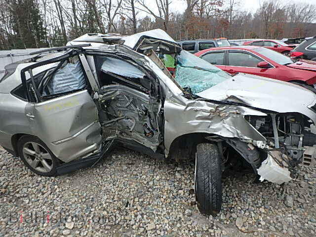 2004 LEXUS RX330 - VIN: 2T2HA31U64C034583 - Фото 9