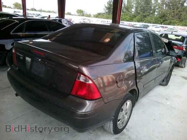 2007 FORD FOCUS - VIN: 1FAFP34N77W142467 - Photo 4