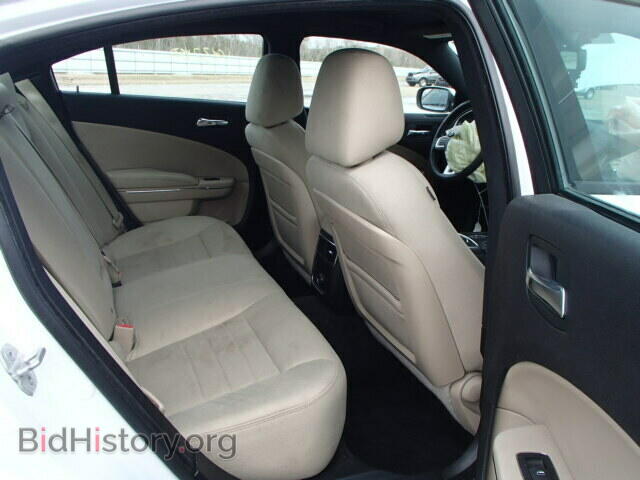 2011 DODGE CHARGER - VIN: 2B3CL3CG5BH530821 - Фото 6