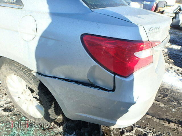 2011 CHRYSLER 200 - VIN: 1C3BC4FB0BN553032 - Фото 9