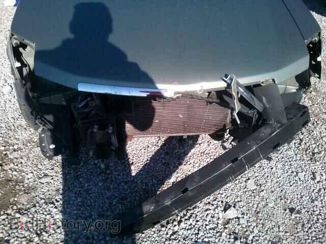 2004 CADILLAC CTS - VIN: 1G6DM577340103864 - Photo 9