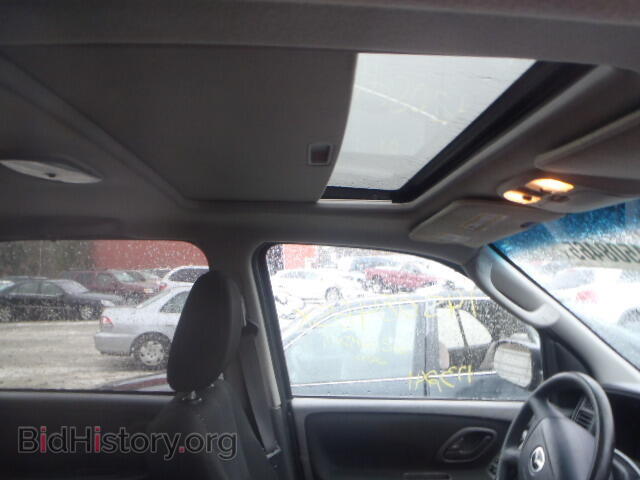 2006 MAZDA TRIBUTE - VIN: 4F2YZ94116KM04258 - Фото 10