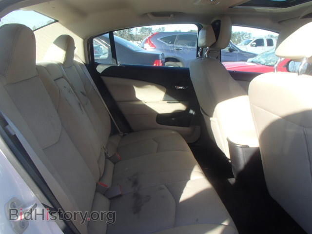2011 CHRYSLER 200 - VIN: 1C3BC1FB6BN562140 - Фото 6