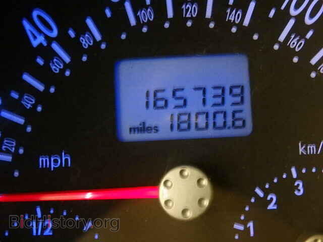 2000 VOLKSWAGEN BEETLE - VIN: 3VWCC21C0YM450309 - Фото 8