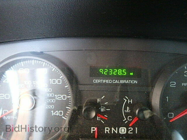 2011 FORD CROWN VIC - VIN: 2FABP7BV8BX161633 - Фото 8