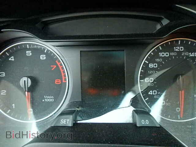 2010 AUDI A4 - VIN: WAUBFAFL9AN038410 - Фото 8