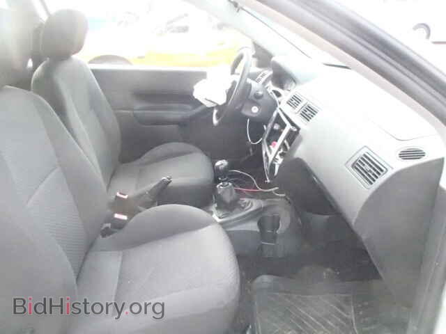 2005 FORD FOCUS - VIN: 3FAFP31N25R154658 - Фото 5