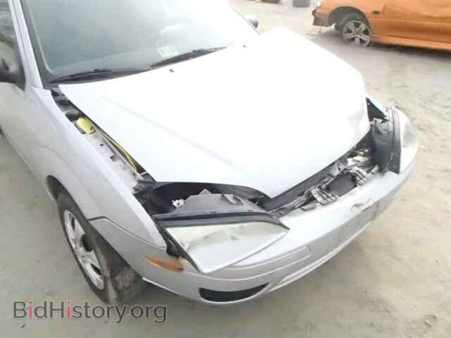 2005 FORD FOCUS - VIN: 3FAFP31N25R154658 - Фото 9