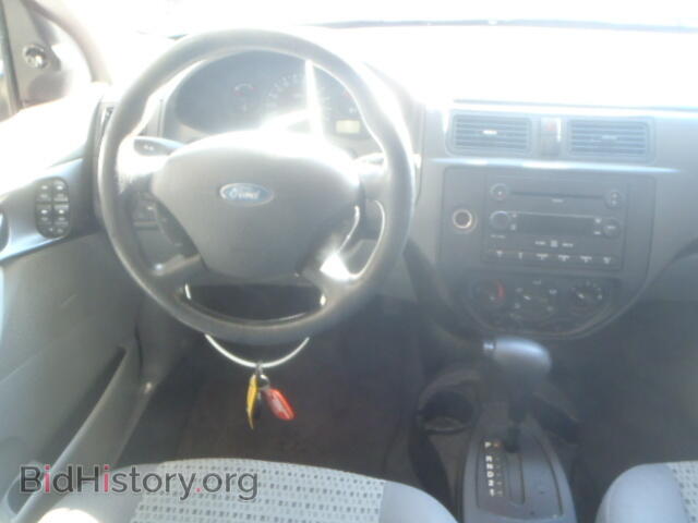 2007 FORD FOCUS - VIN: 1FAFP34N97W255076 - Photo 9