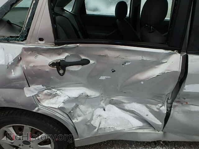 2005 FORD FOCUS - VIN: 1FAFP34N45W215128 - Фото 10