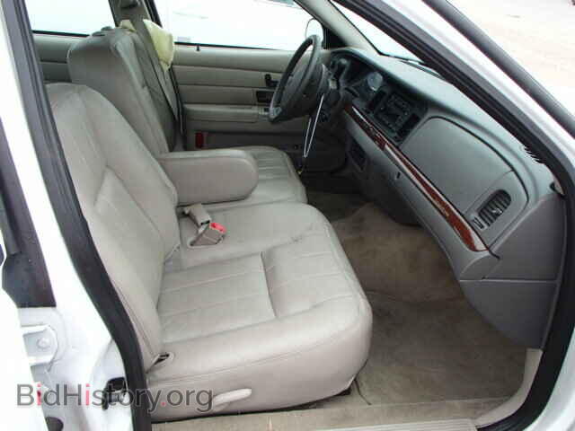 2011 FORD CROWN VIC - VIN: 2FABP7EV6BX171069 - Фото 5