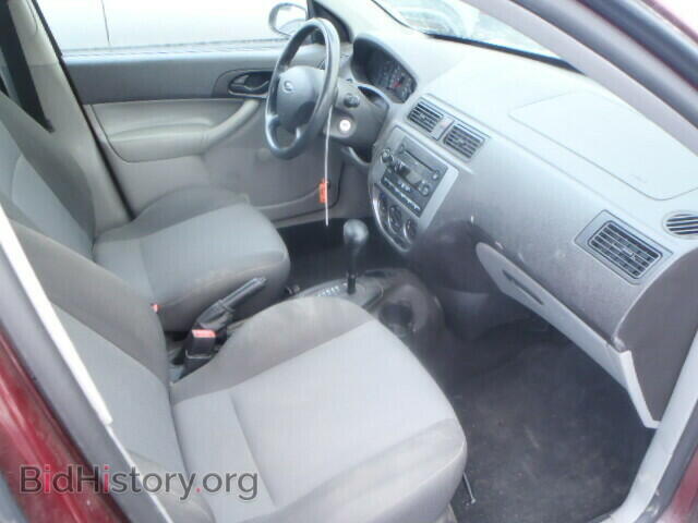 2007 FORD FOCUS - VIN: 1FAFP37N47W342704 - Photo 5