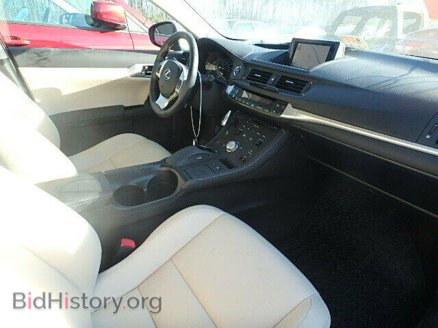 2011 LEXUS CT 200 - VIN: JTHKD5BH7B2038005 - Фото 5