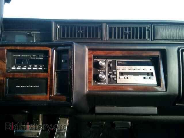1989 CADILLAC DEVILLE - VIN: 1G6CD1152K4304995 - Photo 9