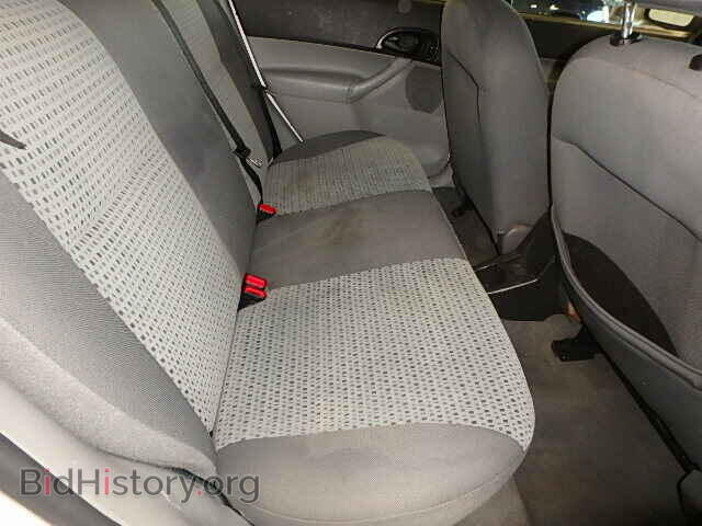 2006 FORD FOCUS - VIN: 1FAFP36N06W122878 - Фото 6