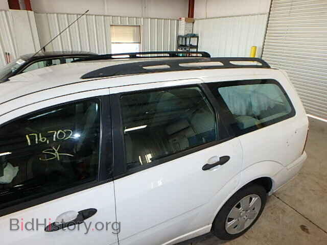 2006 FORD FOCUS - VIN: 1FAFP36N06W122878 - Фото 10
