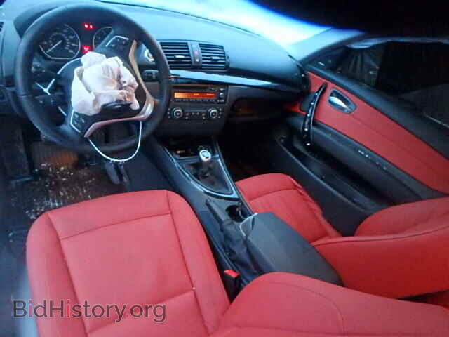 2013 BMW 1 SERIES - VIN: WBAUP7C54DVM55372 - Фото 9