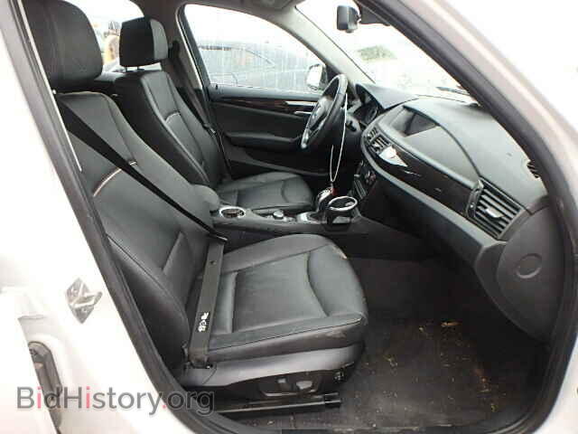 2013 BMW X1 - VIN: WBAVM1C56DVW44065 - Фото 5