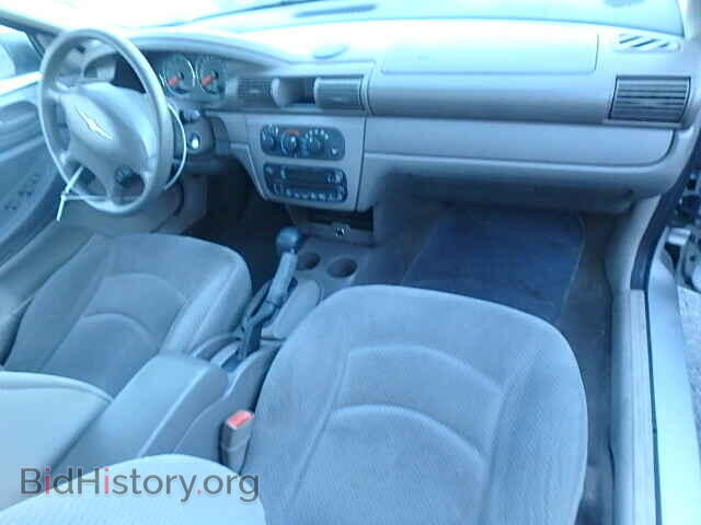 2005 CHRYSLER SEBRING - VIN: 1C3EL46JX5N668973 - Фото 9