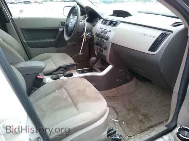 2011 FORD FOCUS - VIN: 1FAHP3EN5BW121021 - Photo 5