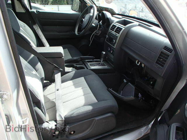 2010 DODGE NITRO - VIN: 1D4PU2GK8AW144774 - Photo 5