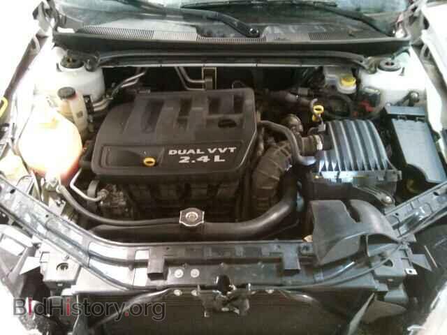 2011 CHRYSLER 200 - VIN: 1C3BC4FB8BN586246 - Фото 7