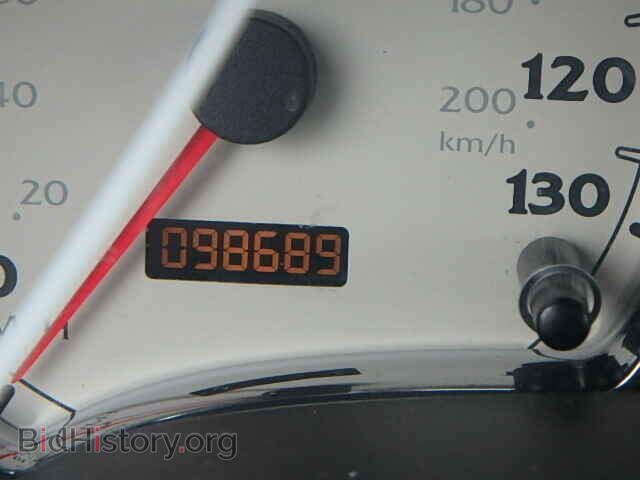 2004 SATURN VUE - VIN: 5GZCZ43D24S835664 - Фото 8