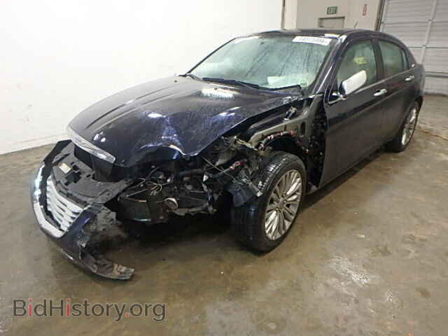 2012 CHRYSLER 200 - VIN: 1C3CCBCGXCN279347 - Фото 2
