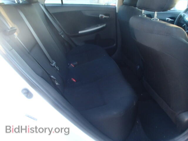 2011 TOYOTA COROLLA - VIN: 2T1BU4EE6BC650825 - Фото 6