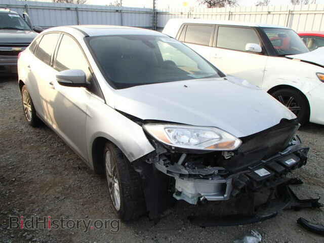 Фотография 1FAHP3H29CL258211 - FORD FOCUS 2012