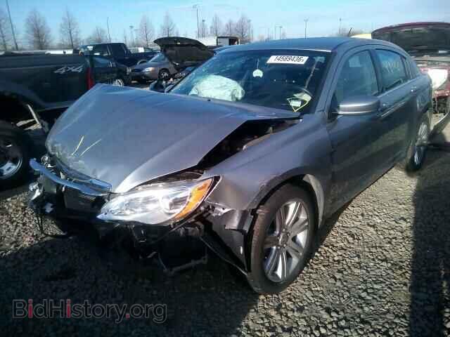 2013 CHRYSLER 200 - VIN: 1C3CCBBB0DN765172 - Фото 2