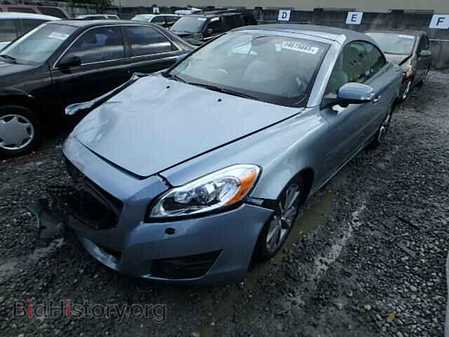 2013 VOLVO C70 - VIN: YV1672MC2DJ139496 - Фото 2