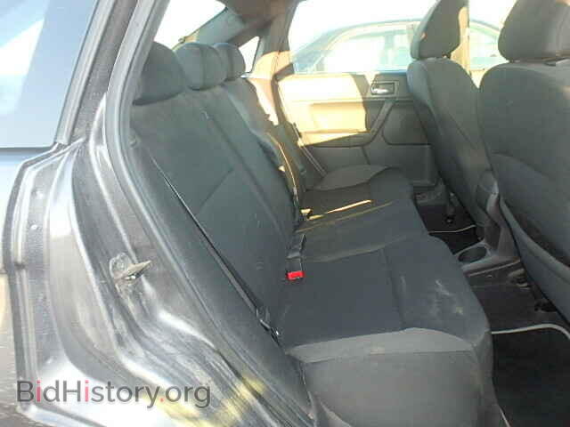 2010 FORD FOCUS - VIN: 1FAHP3GN9AW197062 - Photo 6