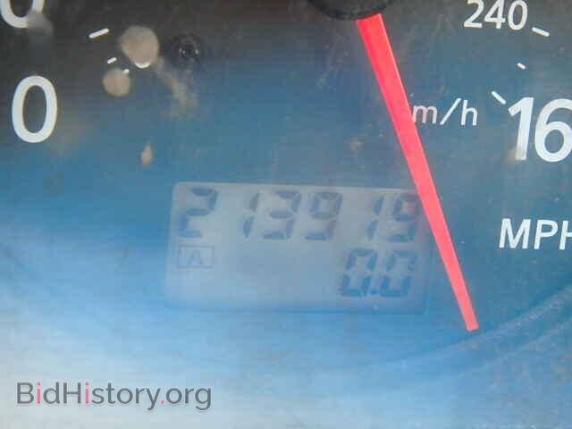 2000 NISSAN MAXIMA - VIN: JN1CA31A2YT210535 - Фото 8