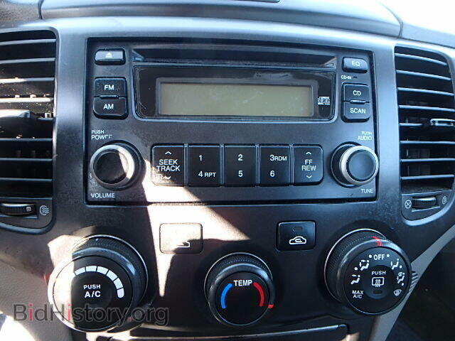 2007 KIA OPTIMA - VIN: KNAGE124375096612 - Фото 9