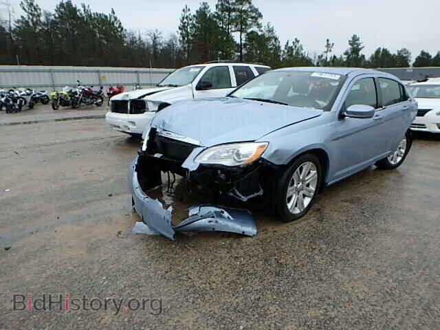 2013 CHRYSLER 200 - VIN: 1C3CCBBBXDN627400 - Фото 2
