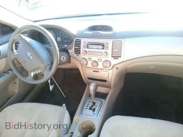 2008 KIA OPTIMA - VIN: KNAGE123085173767 - Фото 9