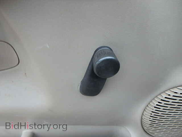 2005 CHEVROLET SILVERADO - VIN: 1GCHC24U55E178287 - Photo 9