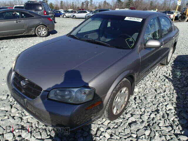 2000 NISSAN MAXIMA - VIN: JN1CA31D5YT711266 - Фото 2