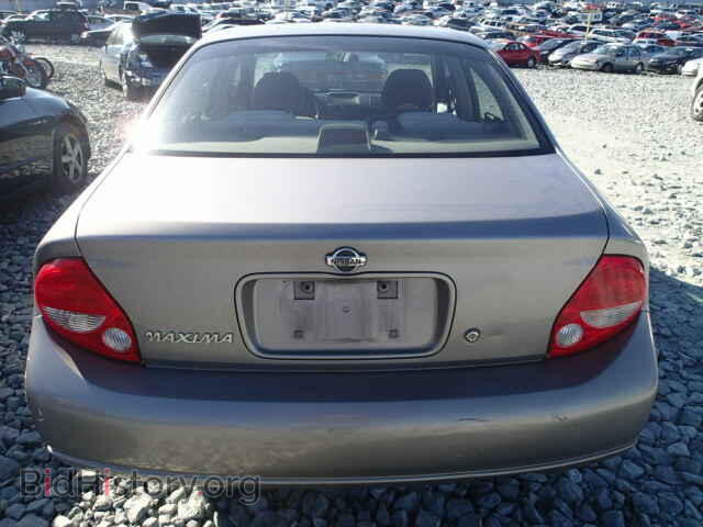 2000 NISSAN MAXIMA - VIN: JN1CA31D5YT711266 - Фото 10
