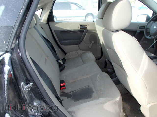 2010 FORD FOCUS - VIN: 1FAHP3EN5AW296772 - Photo 6