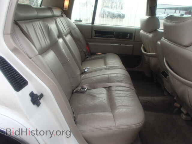 1993 CADILLAC DEVILLE - VIN: 1G6CD53B2P4205529 - Photo 6