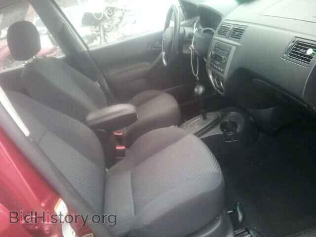 2005 FORD FOCUS - VIN: 3FAHP37N65R117497 - Photo 5