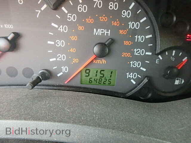 2005 FORD FOCUS - VIN: 1FAFP34N25W217833 - Фото 8