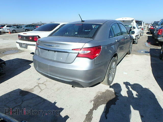 2013 CHRYSLER 200 - VIN: 1C3CCBAB0DN646670 - Фото 4