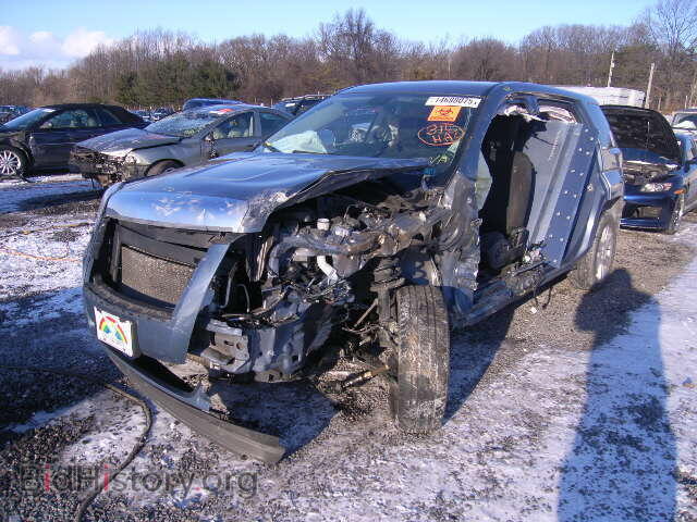 2011 GMC TERRAIN - VIN: 2CTALMEC8B6389751 - Photo 2