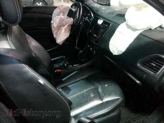 2011 CHRYSLER 200 - VIN: 1C3BC2FG1BN551418 - Фото 5