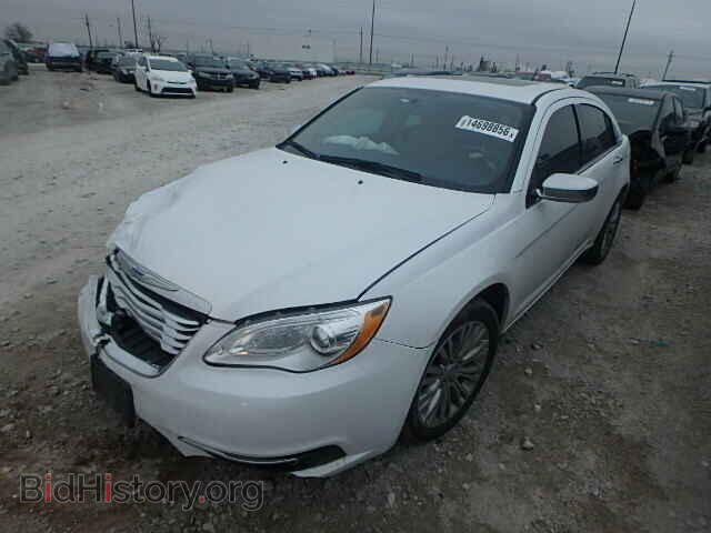 2013 CHRYSLER 200 - VIN: 1C3CCBCG1DN509388 - Фото 2