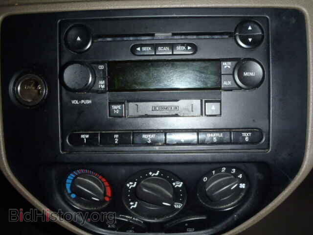 2005 FORD FOCUS - VIN: 1FAFP36N65W304664 - Фото 9
