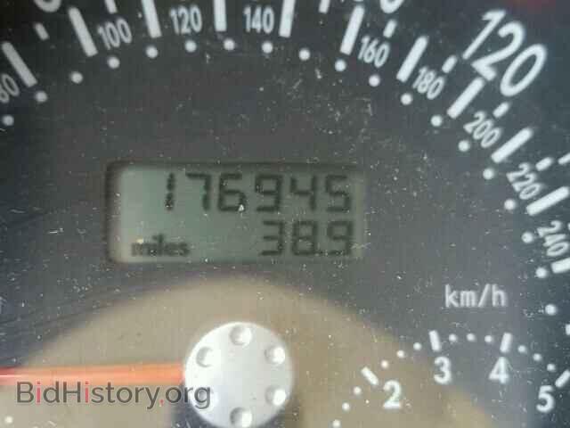 2004 VOLKSWAGEN BEETLE - VIN: 3VWCD21Y74M301916 - Фото 8